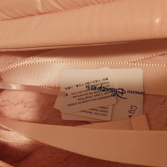 Disney Dale Plush Backpack - Picture 4 of 5